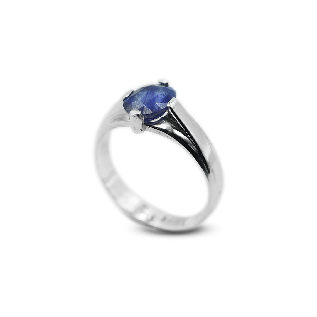 Blue Sapphire Women Ring – Kite Design