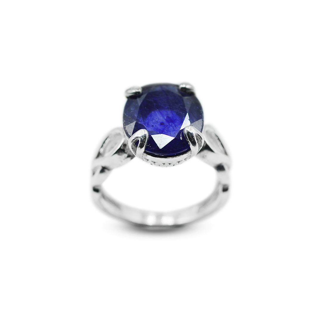 Blue Sapphire Women Ring – Catcher Design