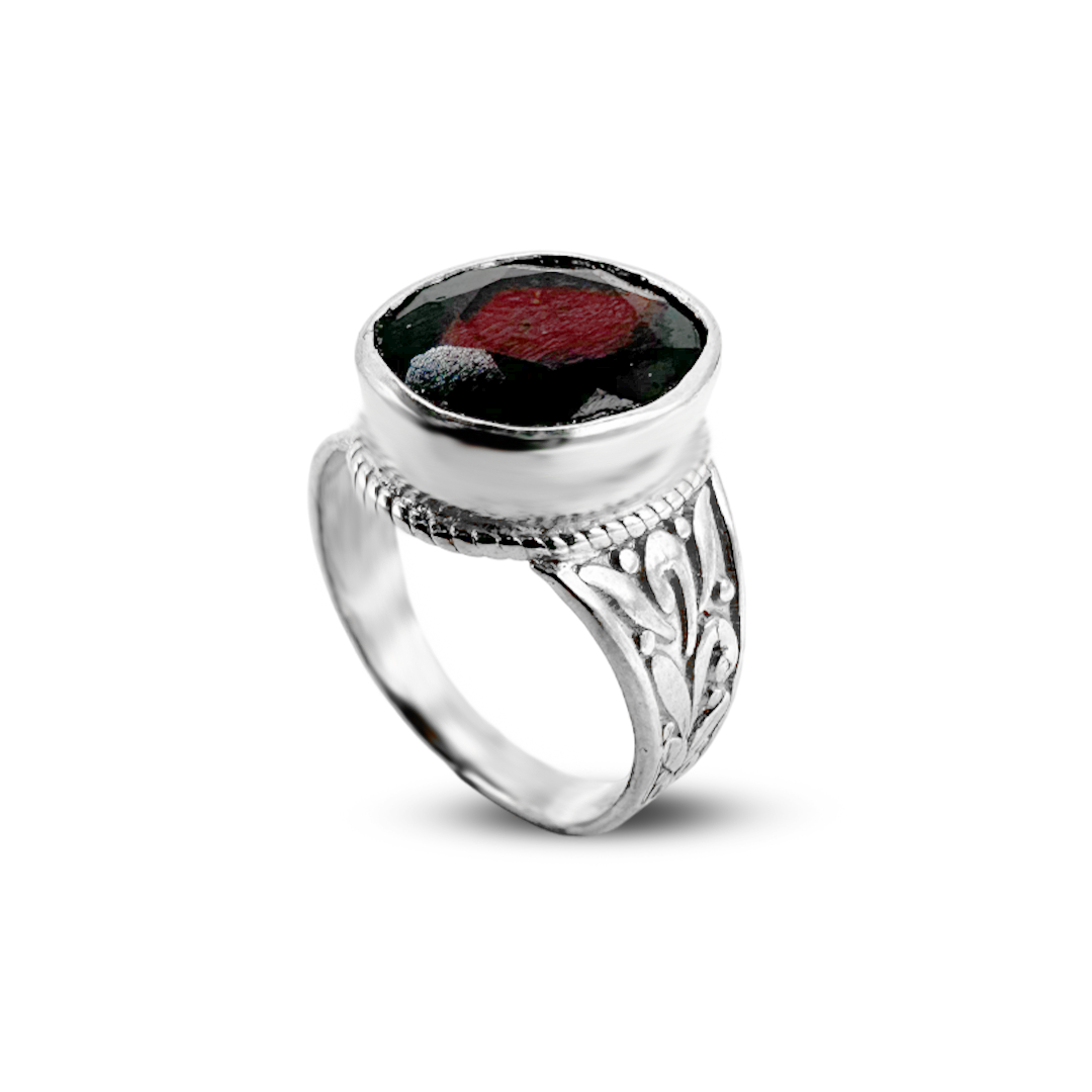 Garnet Men Ring - Plant Band Design