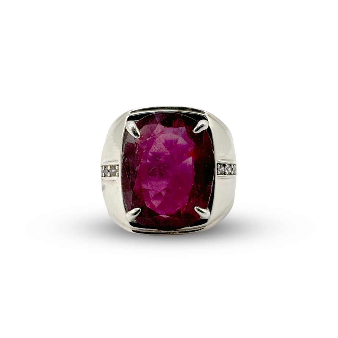 Garnet Men RIng - Royal design