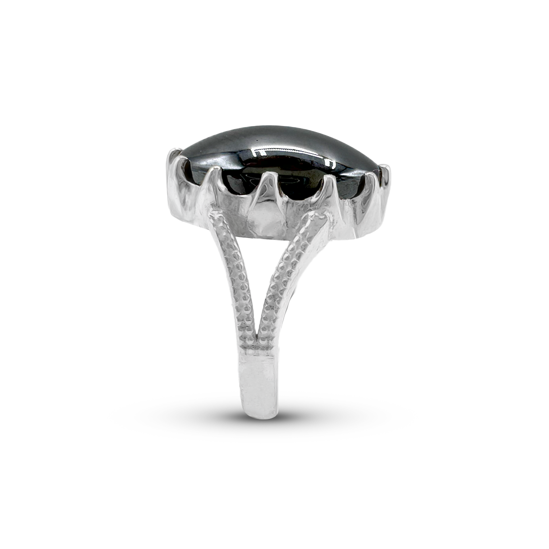 Hematite Women Ring – Cutter V band Design