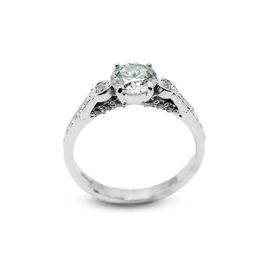 Moissanite Women Ring - Majestic Shimmer