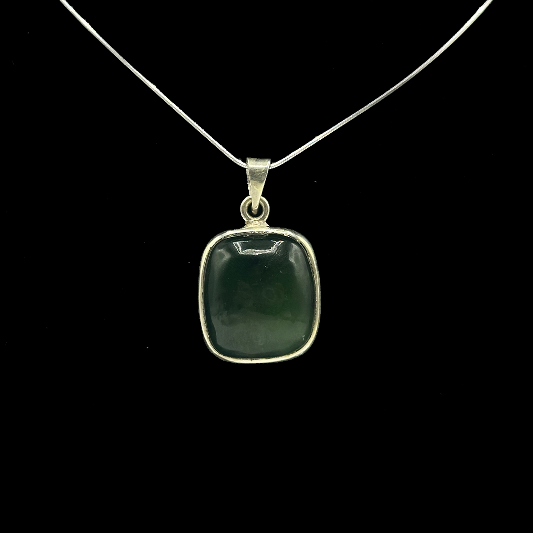 nephrite-pendant-squash-design-3