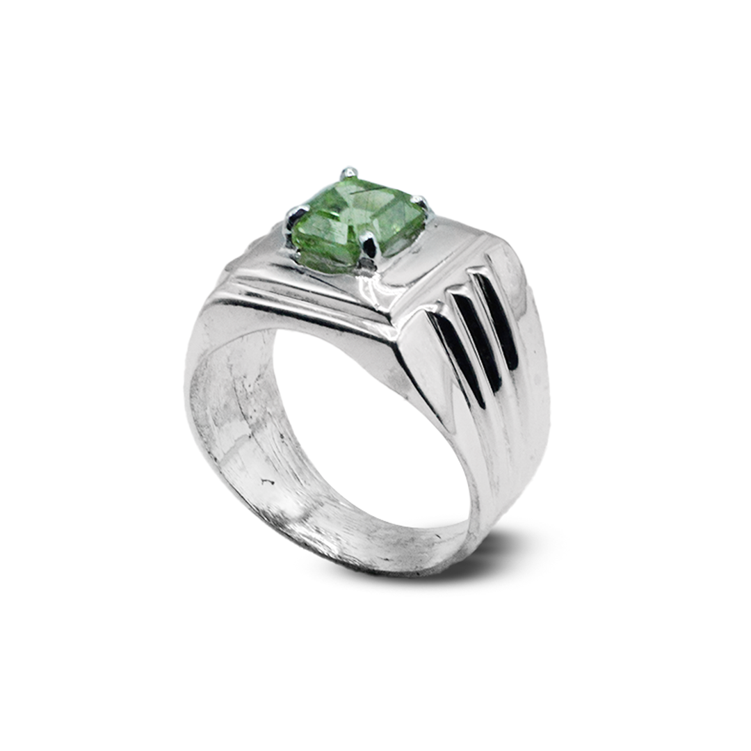 Peridot Men Ring – Royal Band Design
