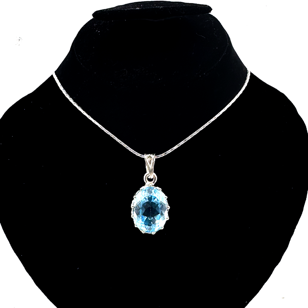 Blue Topaz Pendant - Mount Lattice