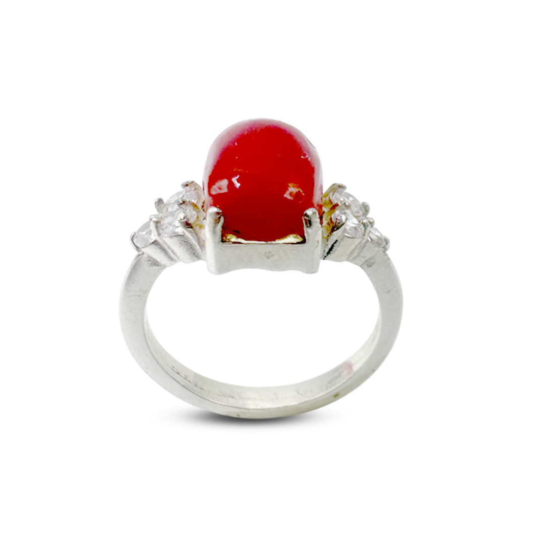 Coral Women Ring - 3 Zircon Band