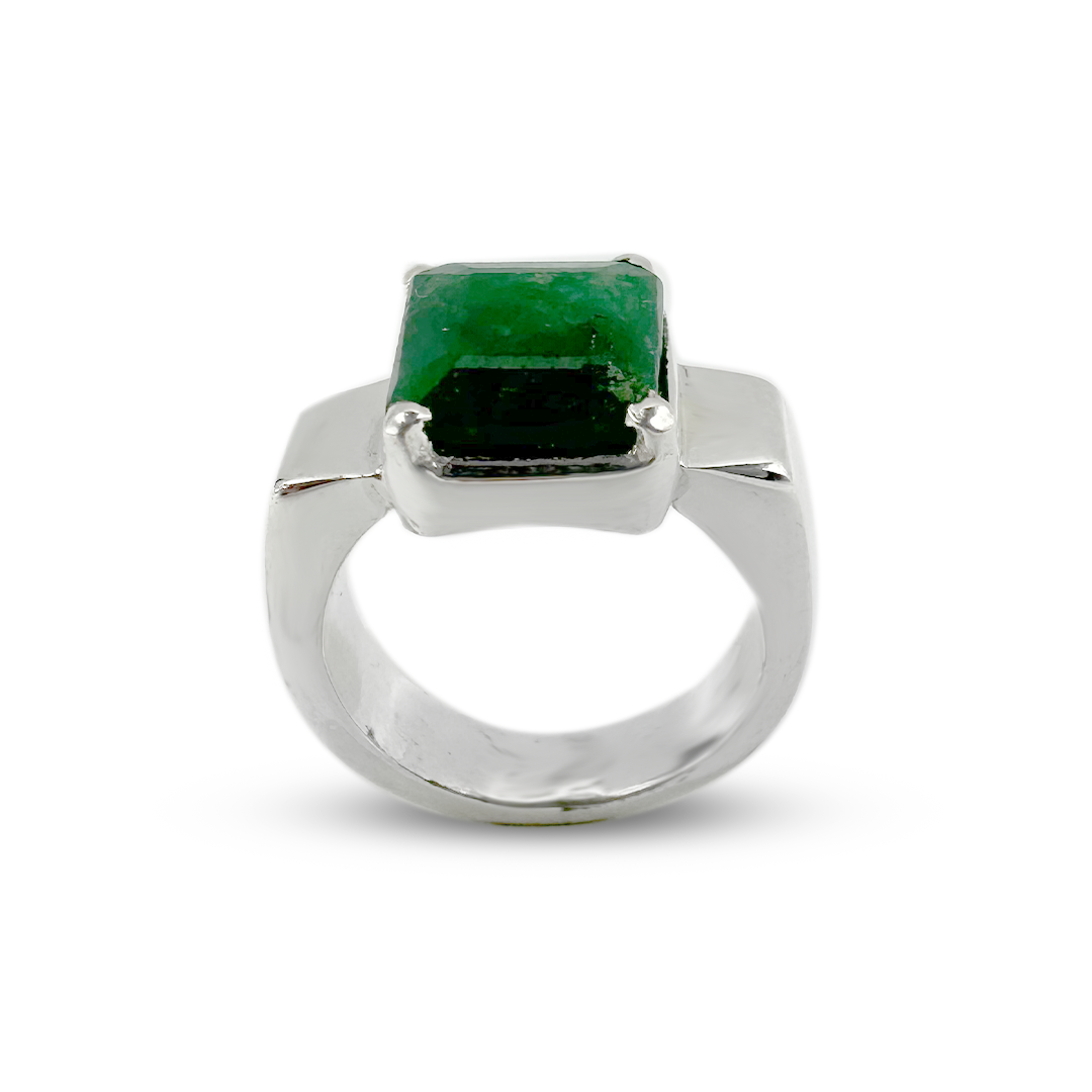 Emerald Men Ring - Extendent Shoulder Design