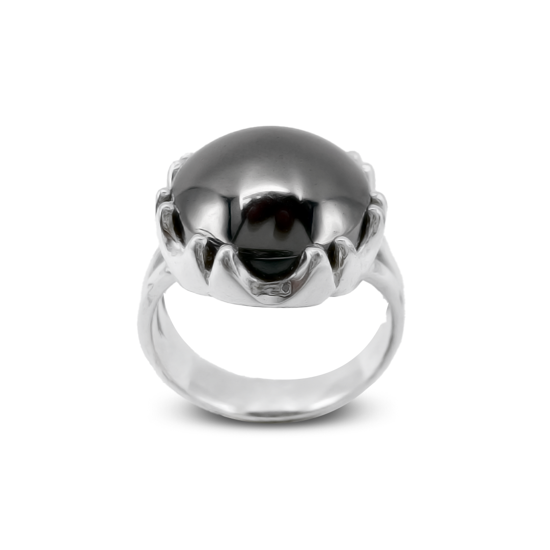 Hematite Women Ring – 3 Wing Band Design