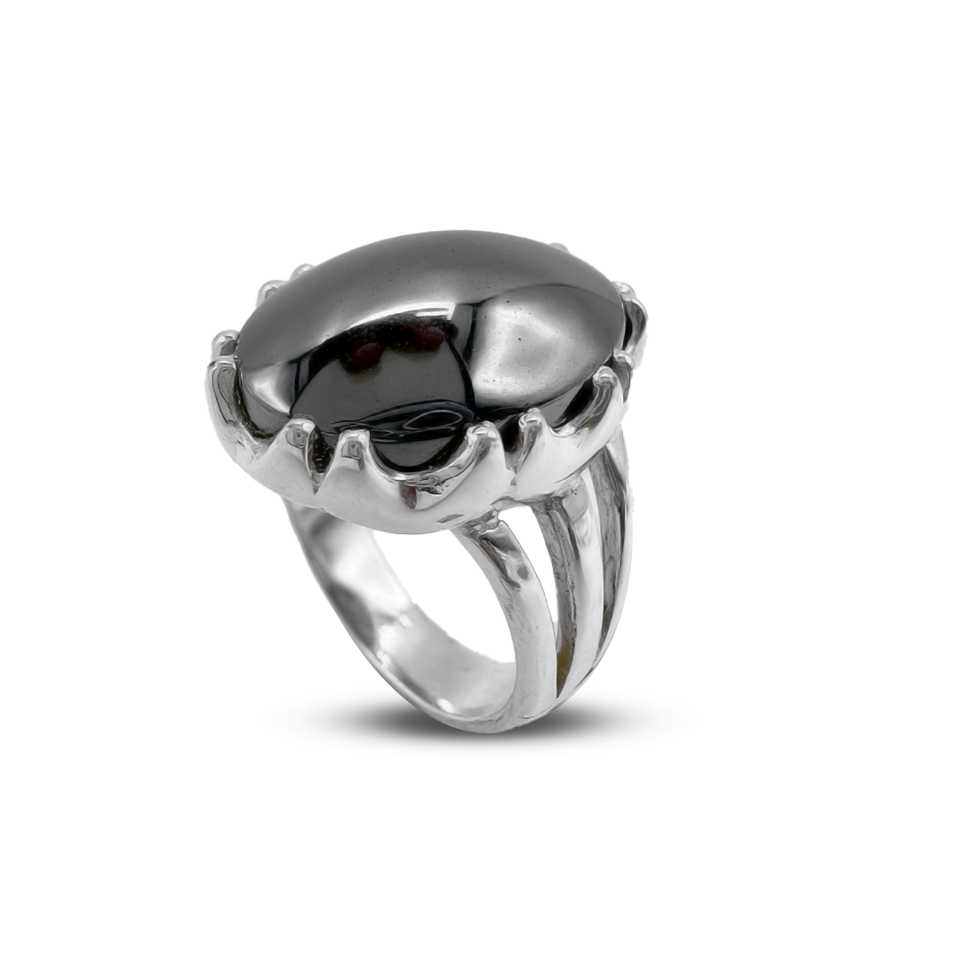 Hematite Women Ring – 3 Wing Band Design