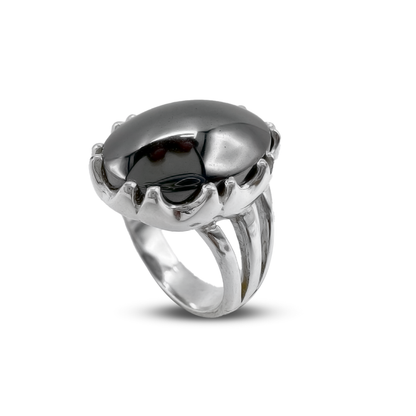 Hematite Women Ring – 3 Wing Band Design