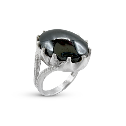 Hematite Women Ring – Cutter V band Design