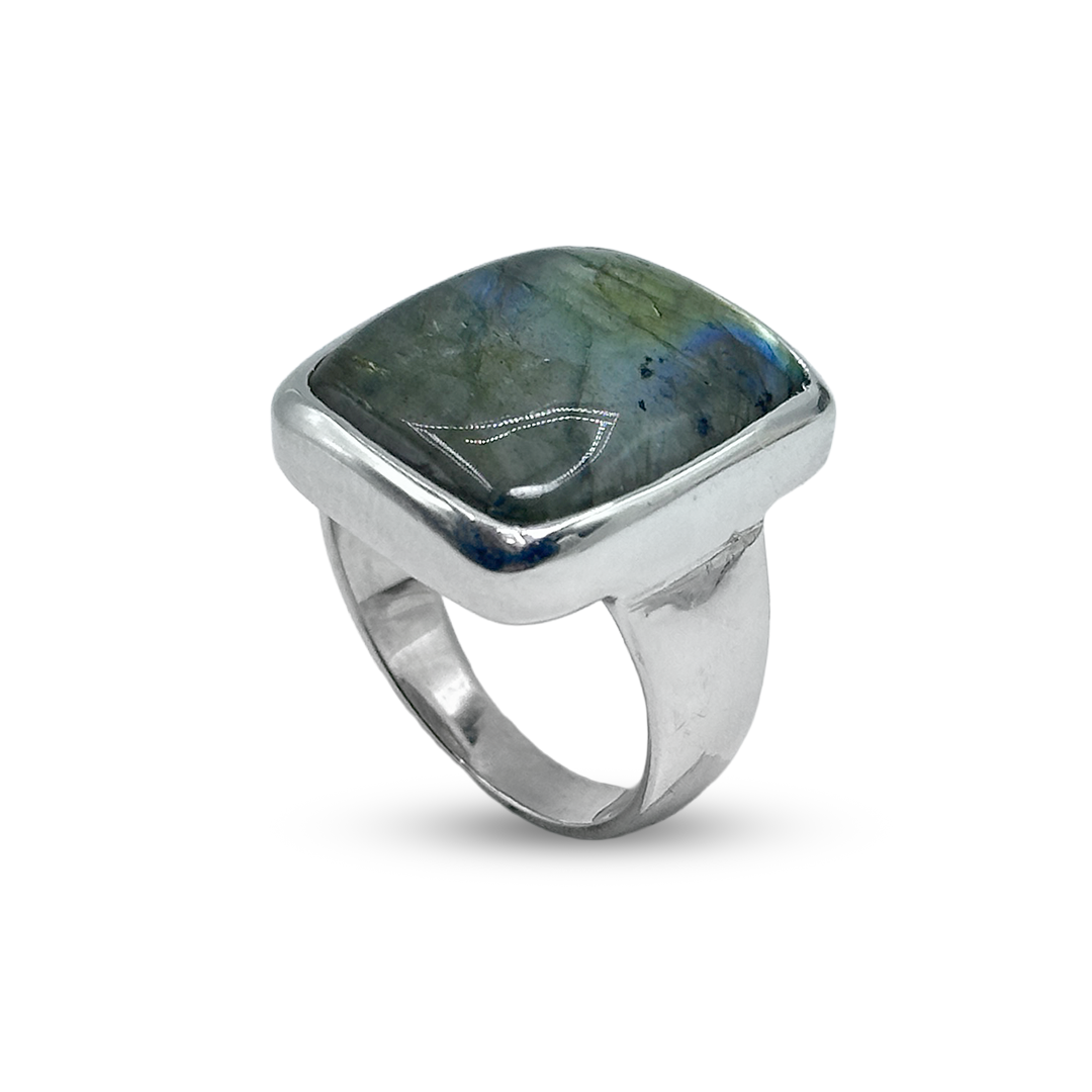 Labradorite Men Ring - Squash Band Design