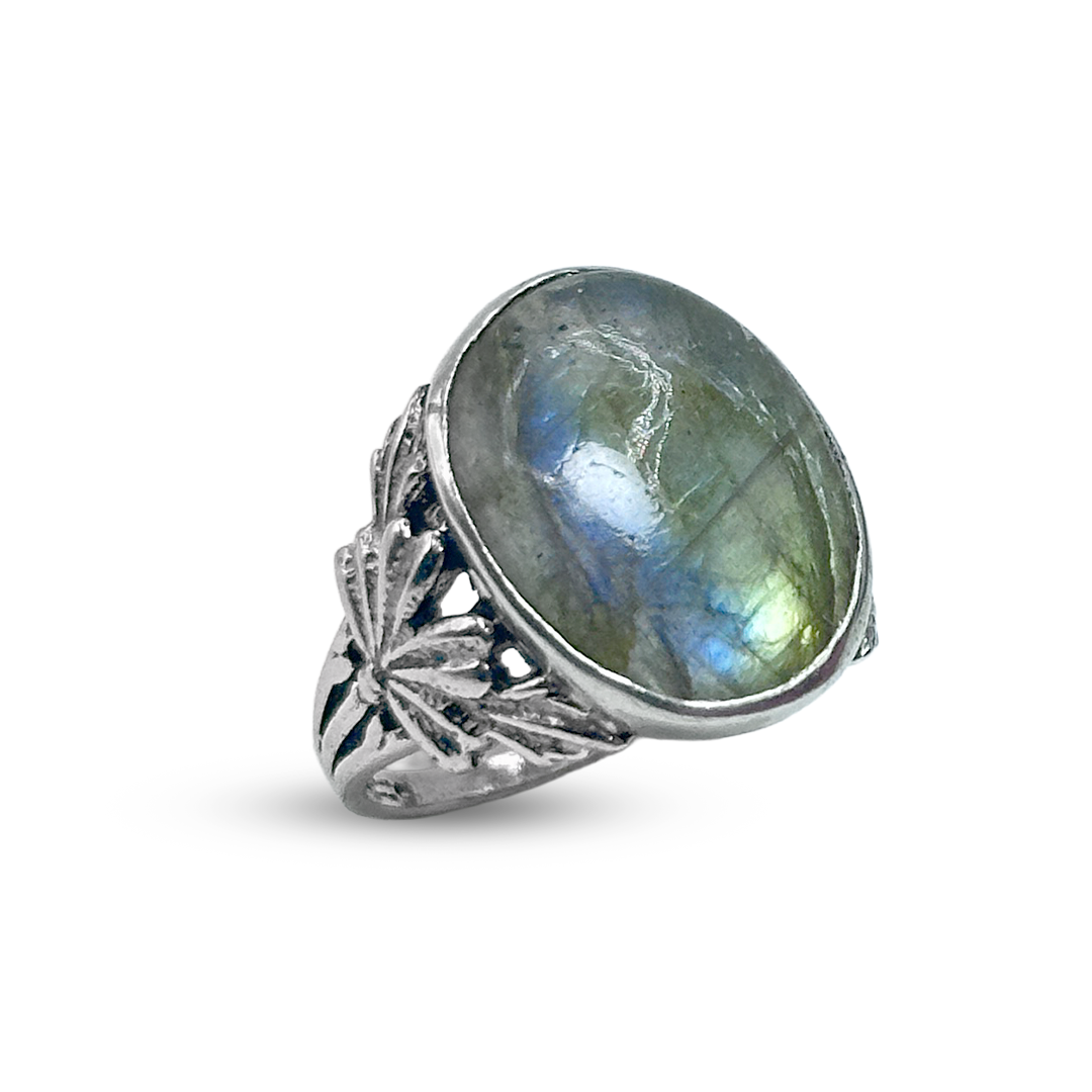 Labradorite Women Ring - Floral Band Design
