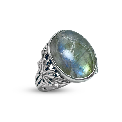 Labradorite Women Ring - Floral Band Design