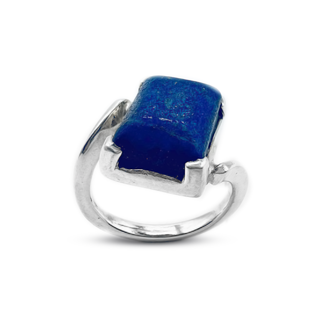 Lapis Women Ring – Bypass Ring Design