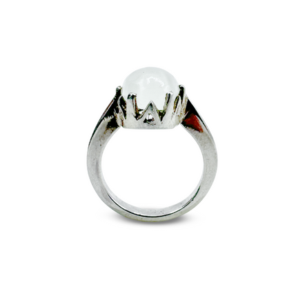 Moon Stone Women Ring - Lattice Cup Design