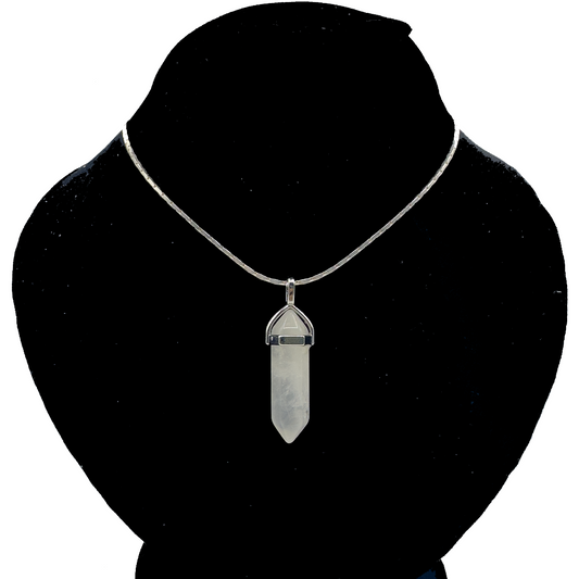 white-quartz-pendant-silver-top-design-1