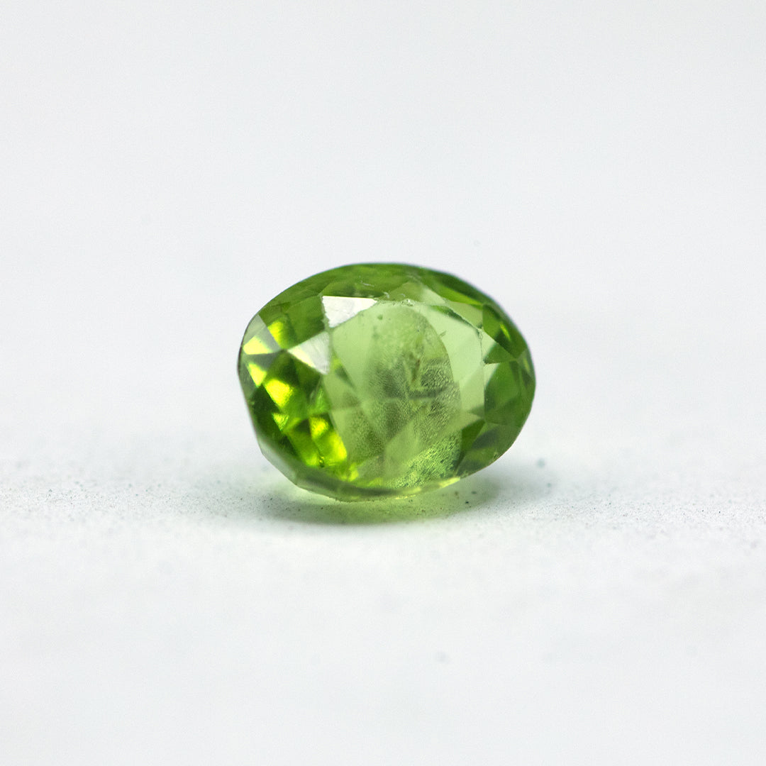 Peridot - 1.65 crt