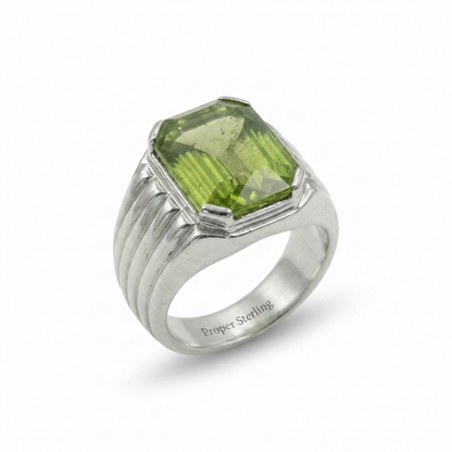 Peridot Men Ring - Ribbed