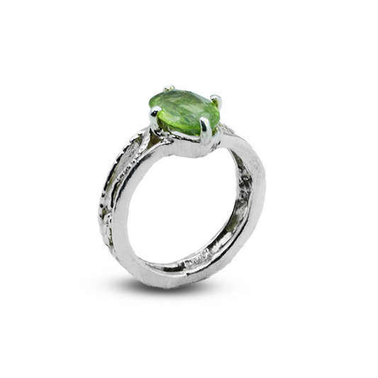 Peridot Women Ring – Sprinkle Band