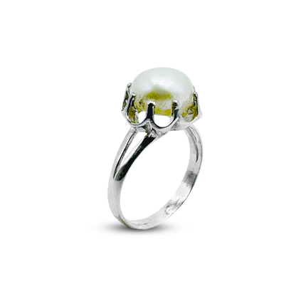 Pearl Women Ring - Flower Cup Design