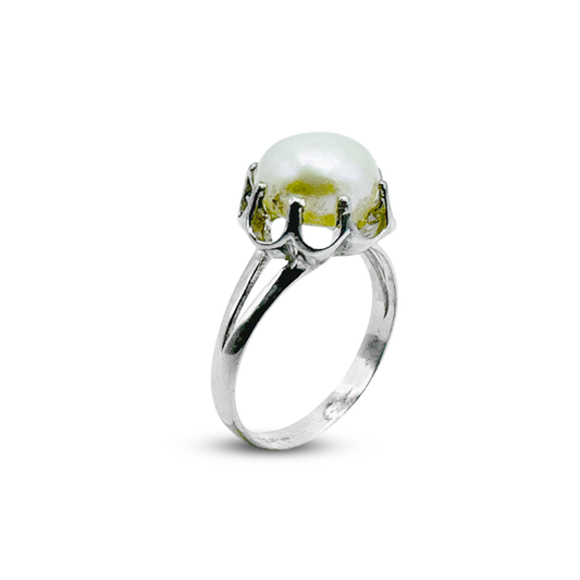 Pearl Women Ring - Flower Cup Design