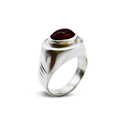 Red Agate Men Ring – Cat Nail Sketch Band