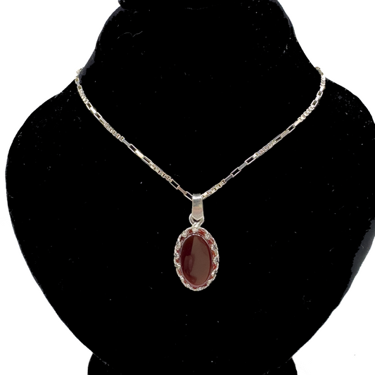 red-agate-pendant-lattice-frame-2