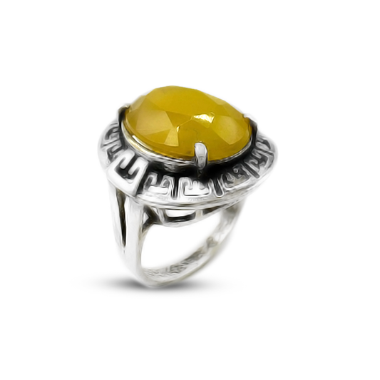 Yellow Agate Women Ring – Engraved Cup Design