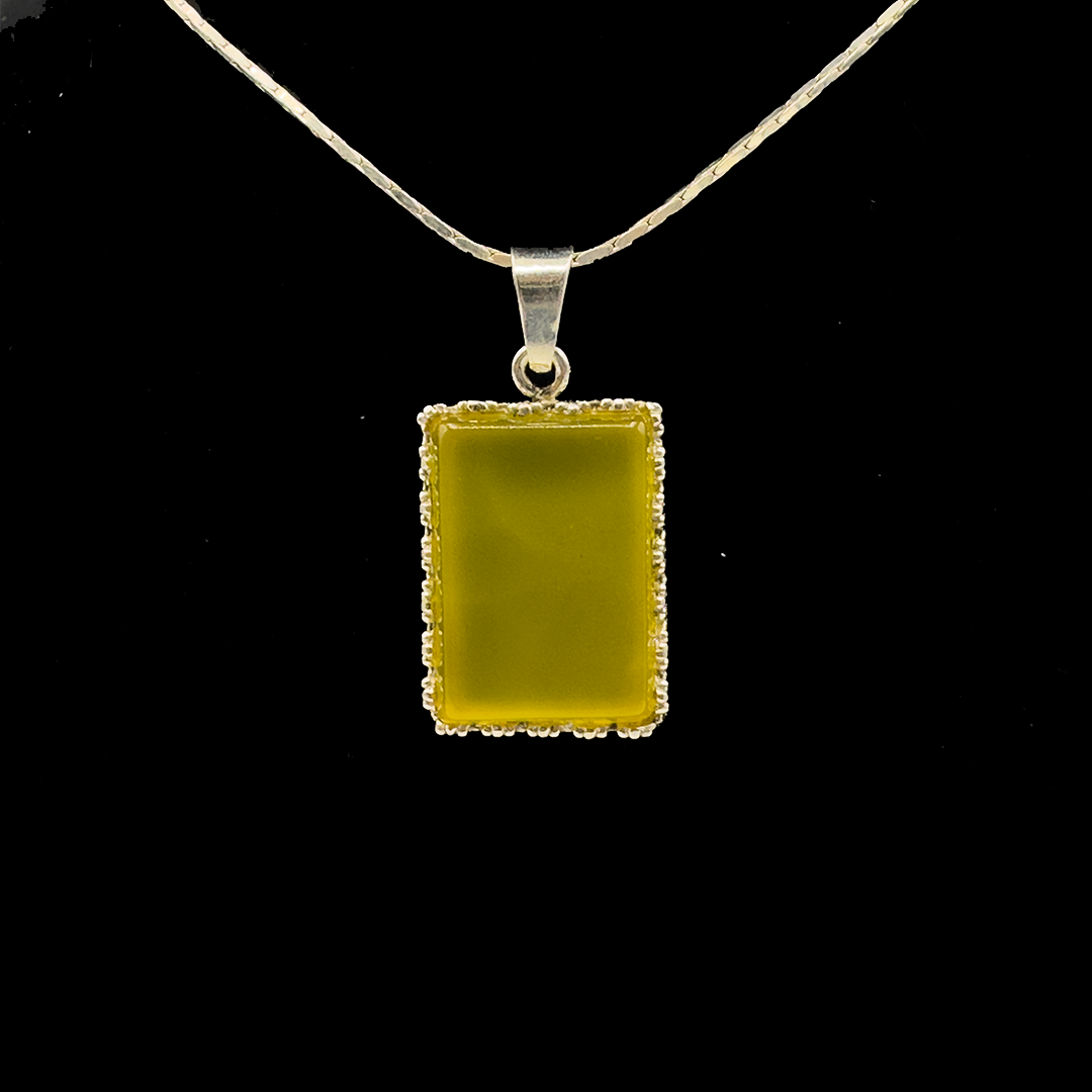 Yellow Agate Pendant - Floral Lattice