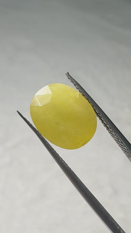Lab Certified Yellow Sapphire - 6.8 crt
